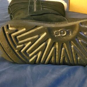 Girls ugg boots